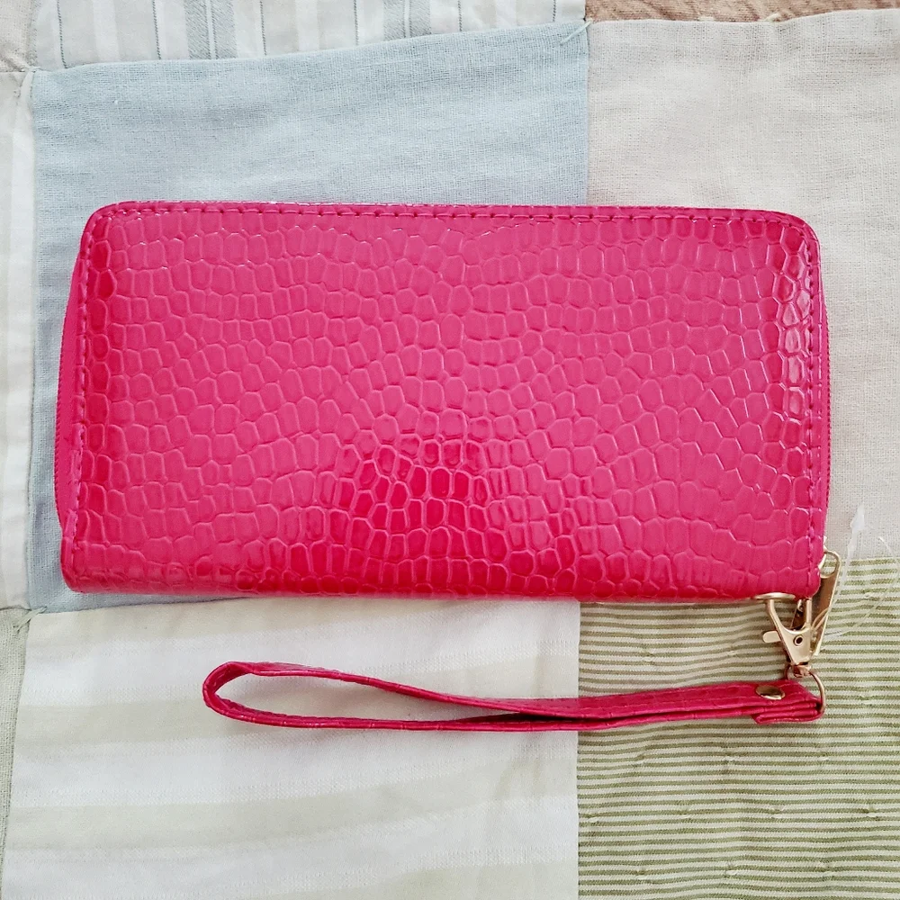 New Red Wallet/Clutch 8x4 Inch‎ Womens